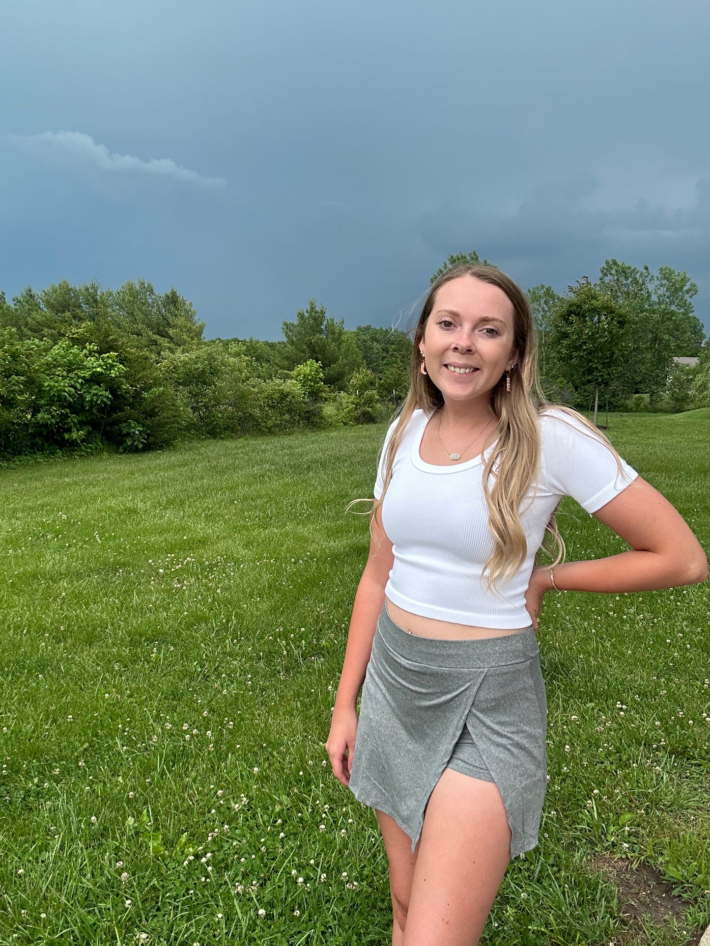 Amira Skort- Grey
